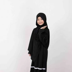 Pashmina Anak Warna Putih Niqab Usia Remaja