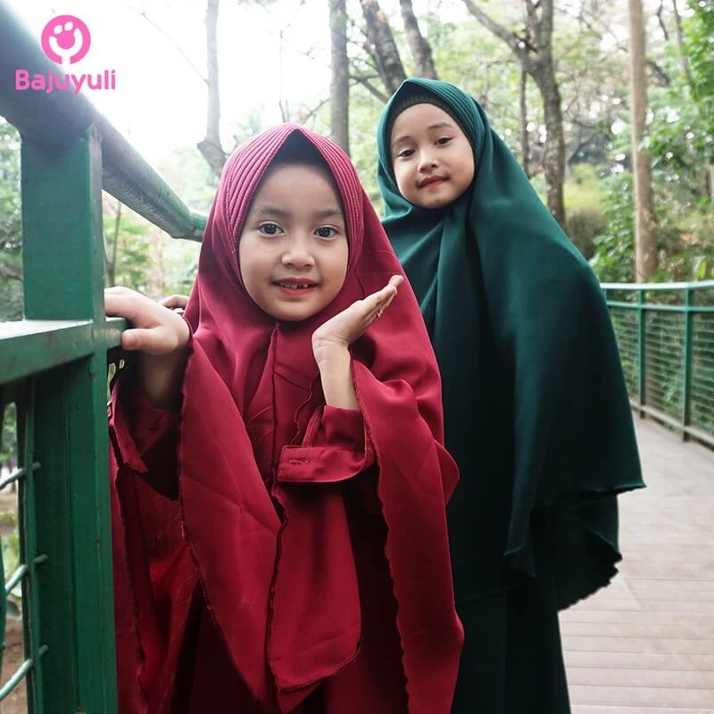 TK0746 Baju Muslim Anak Perempuan Kombinasi Marun Hijau Botol.Jpg Terbaru 2022 1 thn