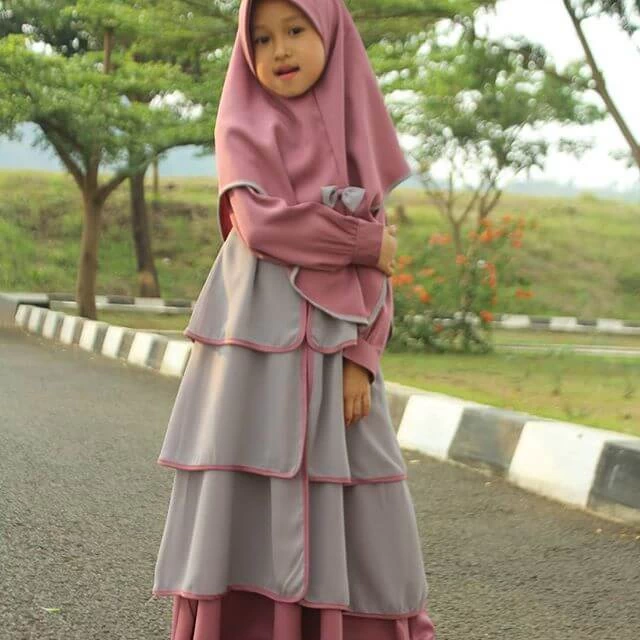 TK0989 Baju Muslim Anak Perempuan Kombinasi Abu Dusty Set Terbaru 2 thn