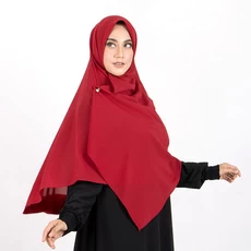 Hijab Segi Empat Jumbo Kerudung Syari Polos Diamond 140x140 Marun