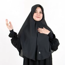 Jilbab Hijab Instan Polos Diamond Syari Jumbo Hitam Terbaru