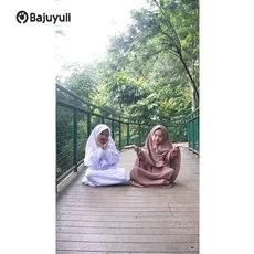 Jilbab Anak Syari Warna Putih Terbaru