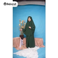 Gamis Anak Warna Hijau Botol MTS Umur 6 Tahun