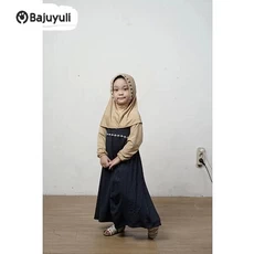 Gamis Anak Bahan Moscrepe Warna Putih Ecer