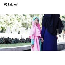Gamis Anak Warna Hitam TPQ Umur 9 Tahun