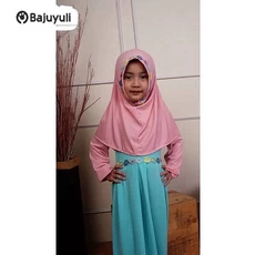 Jilbab Anak Syari Cadar Umur 8 Tahun