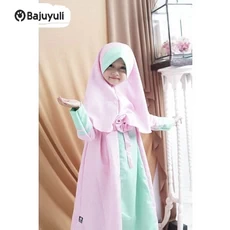 Gamis Anak Bahan Moscrepe Warna Hitam Anak Tanggung