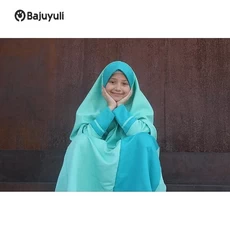 Jilbab Anak Syari Warna Putih Remaja