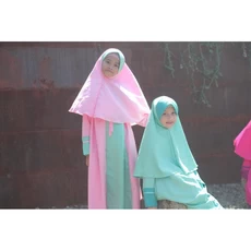 Gamis Anak Bahan Moscrep Lucu Sale