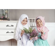 Gamis Anak Perempuan 1 Tahun MI Terbaru 2023