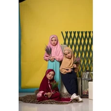 Gamis Anak Perempuan 10 Pesantren Remaja