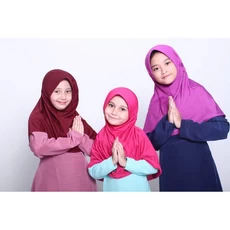 Gamis Anak Syari Set Cadar Santri 6 Tahun