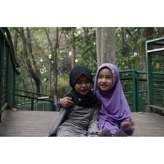 Model Gamis Ibu Dan Anak Madrasah Anaya