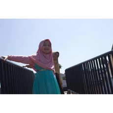 Gamis Monalisa Anak Ngaji Anak Tanggung