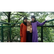 Gamis Cantik Anak Perempuan Madrasah Reseller