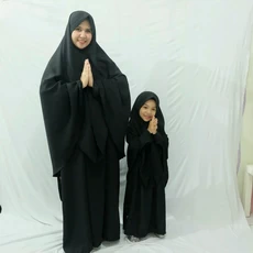 Gamis Syari Couple Ibu Dan Anak SMP Terbaru