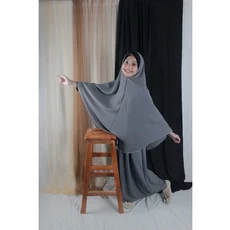 Gamis Anak Warna Hijau Niqab Tanggung