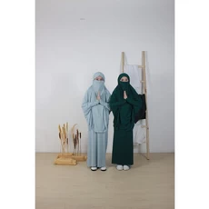 Baju Muslim Anak Bercadar SetCel Tanggung
