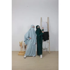 Gamis Anak Kecil Niqab Tanggung