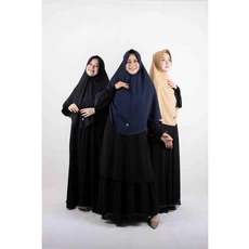Kerudung Guru Usia Tanggung