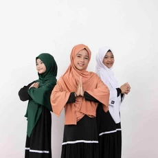 Kerudung Anak Warna Putih Murah Usia Tanggung