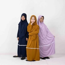 Gamis Anak Warna Hijau Botol MTS Umur 13 Tahun