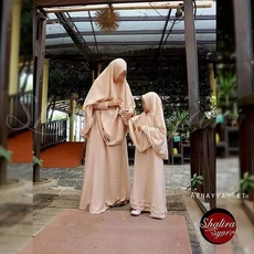 Gamis Anak Satin Velvet SoloFashionKu 9 Tahun