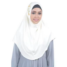 Bergo Instant Panjang Usia Tanggung