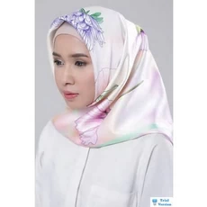 Bergo Instant Polos Usia Tanggung