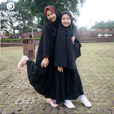 TK0690 Baju Muslim Anak Perempuan Kombinasi Hitam Hitam Terbaru Upright