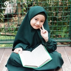 TK0779 Baju Gamis Anak Perempuan Warna Quran Hijau Duduk.Jpg Terbaru 2023 Naura