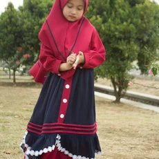 TK0941 Gamis Muslim Anak Kombinasi Navy Burgundi Kancing Terbaru Naura