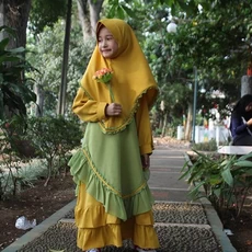 TK0954 Baju Muslim Anak Perempuan Kombinasi Kunyit Hijau Lumut Polos Tanggung