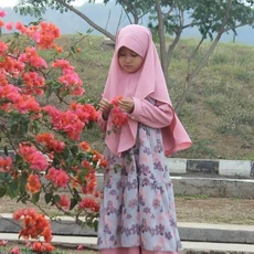 TK0962 Gamis Muslim Anak Kombinasi Printing Bunga Pink Terbaru 2023 Cutetrik